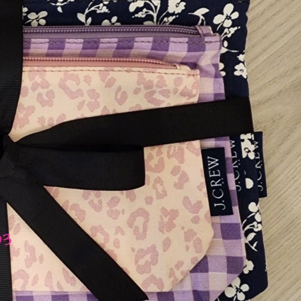NWT J.Crew Factory Zip Pouches Set of 3 🩷💜 - Picture 4 of 5